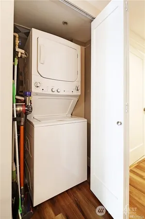 $1,850 | 1125 East Olive Street, Unit 101, Seattle, WA 98122