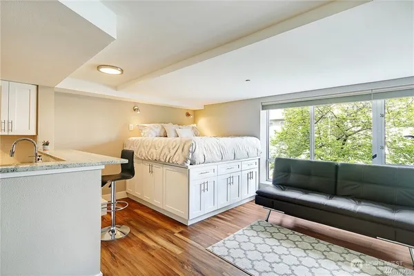 $1,850 | 1125 East Olive Street, Unit 101, Seattle, WA 98122