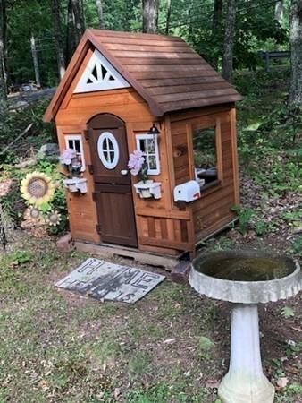 39 Brookfield Road North Brookfield, MA 01535 - Photo 27 of 29 Gallery Image 27