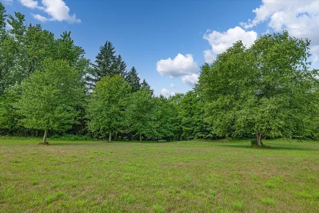 $650,000 | 19839 South Witt Road, Three Oaks, MI 49128