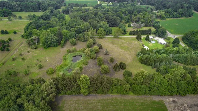 $650,000 | 19839 South Witt Road, Three Oaks, MI 49128