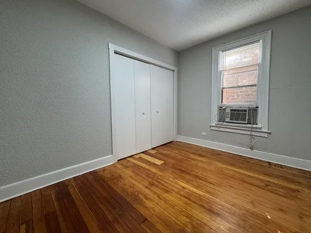 $2,795 | 2052 North Dayton Street, Unit 2R, Chicago, IL 60614