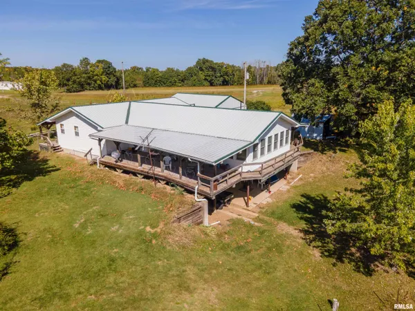 $960,000 | 27234 State Hwy Z, Canton, MO 63435