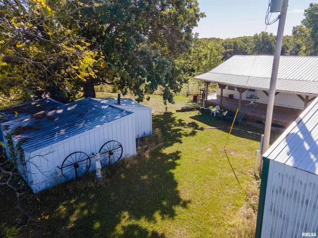 $960,000 | 27232 State Highway, La Grange, MO 63448