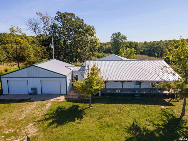 $960,000 | 27232 State Highway, La Grange, MO 63448
