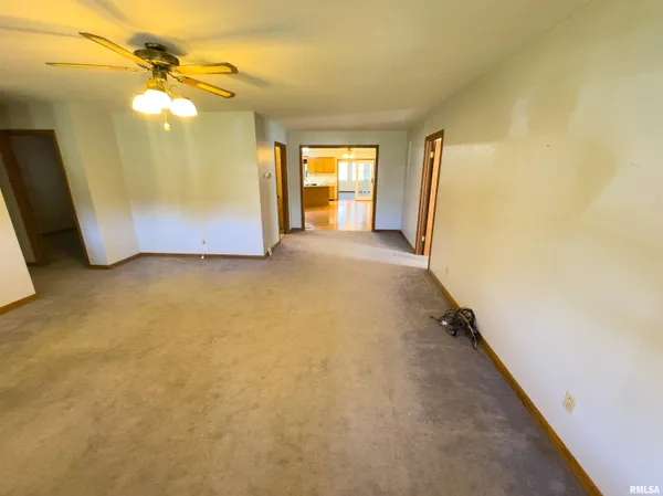 $960,000 | 27234 State Hwy Z, Canton, MO 63435