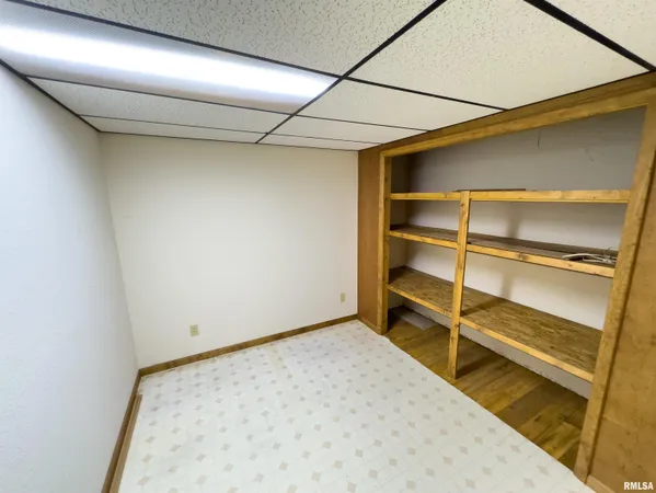 $960,000 | 27234 State Hwy Z, Canton, MO 63435