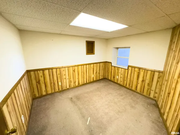 $960,000 | 27234 State Hwy Z, Canton, MO 63435