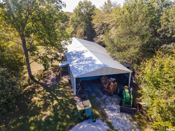 $960,000 | 27234 State Hwy Z, Canton, MO 63435