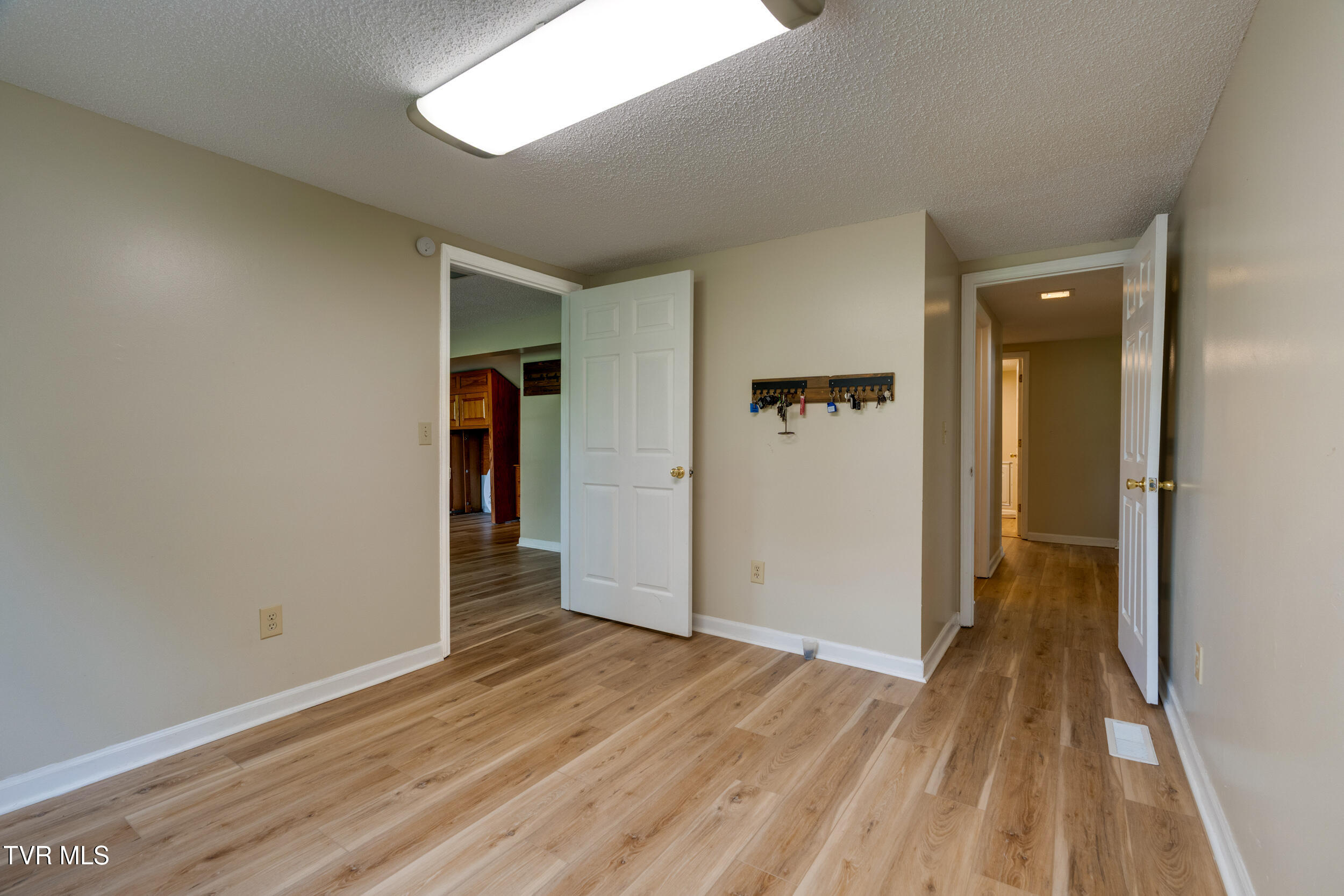 208 Buffalo Road Bluff City, TN 37618 - Photo 22 of 90 022