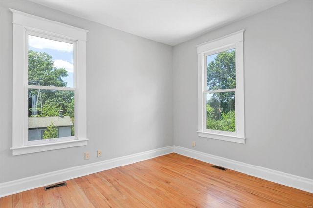 $472,000 | 7461 Hiawatha Avenue, St. Louis, MO 63117