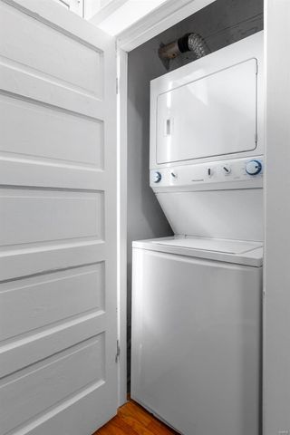 $472,000 | 7461 Hiawatha Avenue, St. Louis, MO 63117