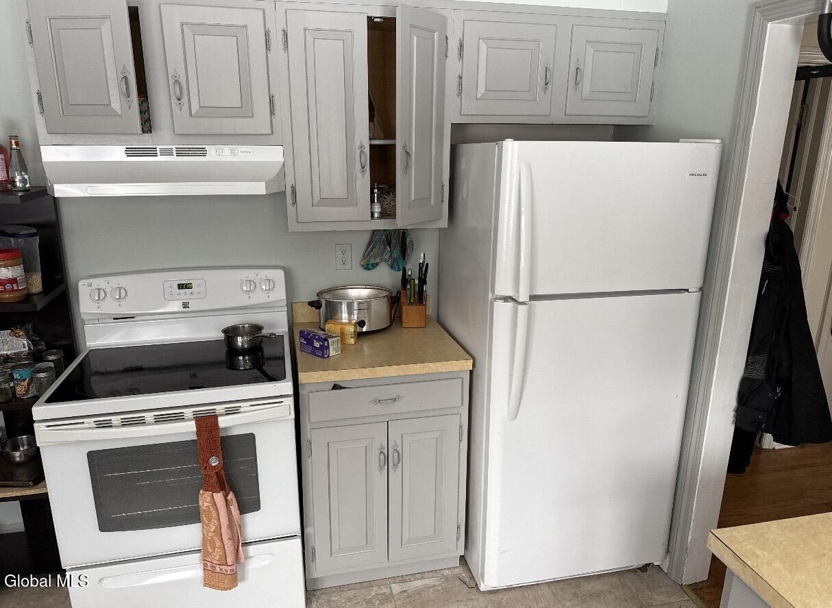 610 Saratoga Road Schenectady, NY 12302 - Photo 7 of 15 Unit 2