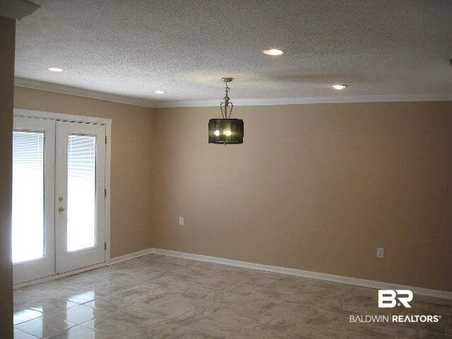 4157 Dickson Lane Mobile, AL 36618 - Photo 6 of 32
