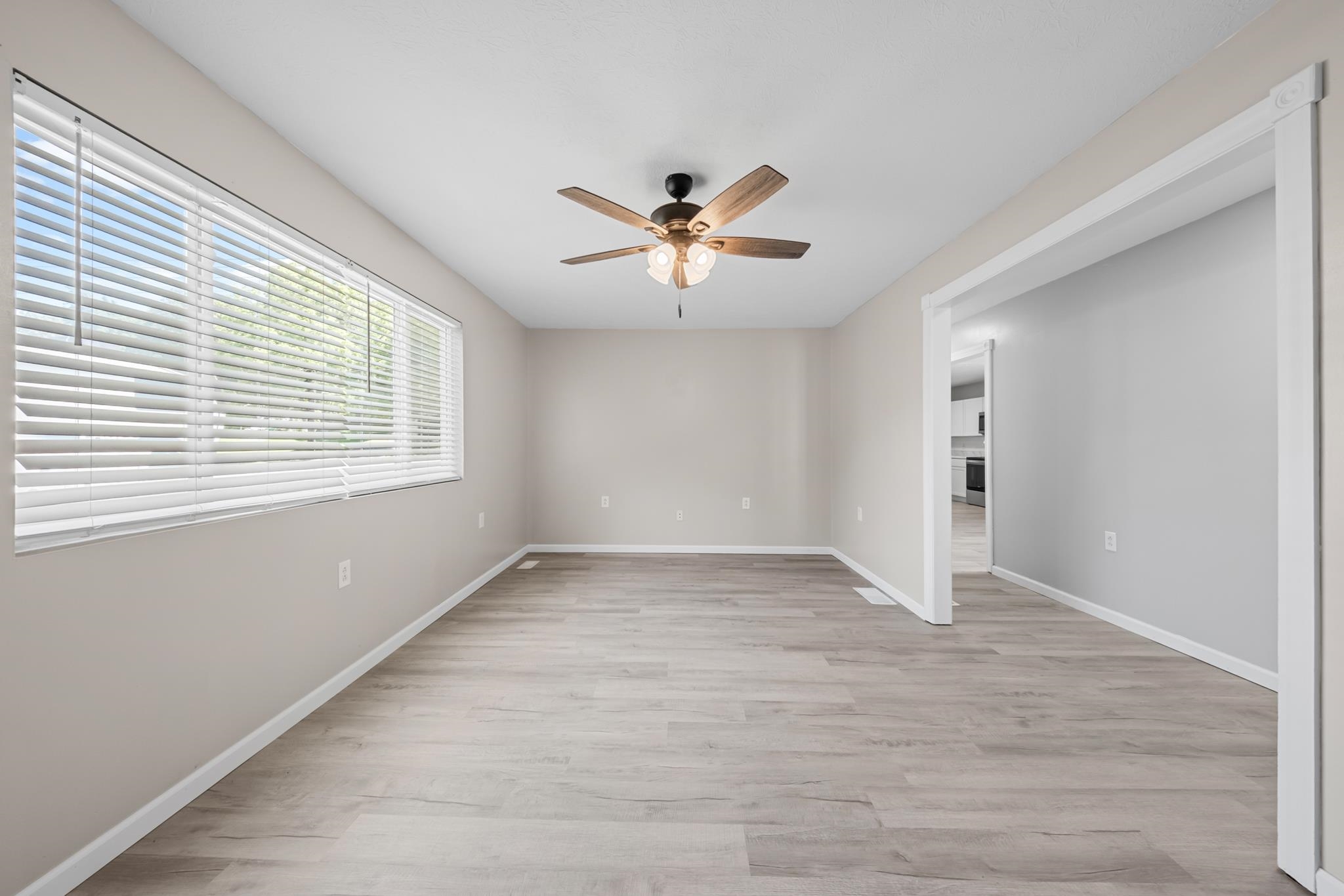 1016 Raceland Avenue Raceland, KY 41169 - Photo 13 of 38