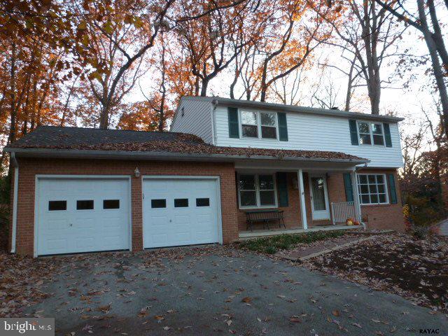 170 Kirch Road York, PA 17402 - Photo 1 of 25