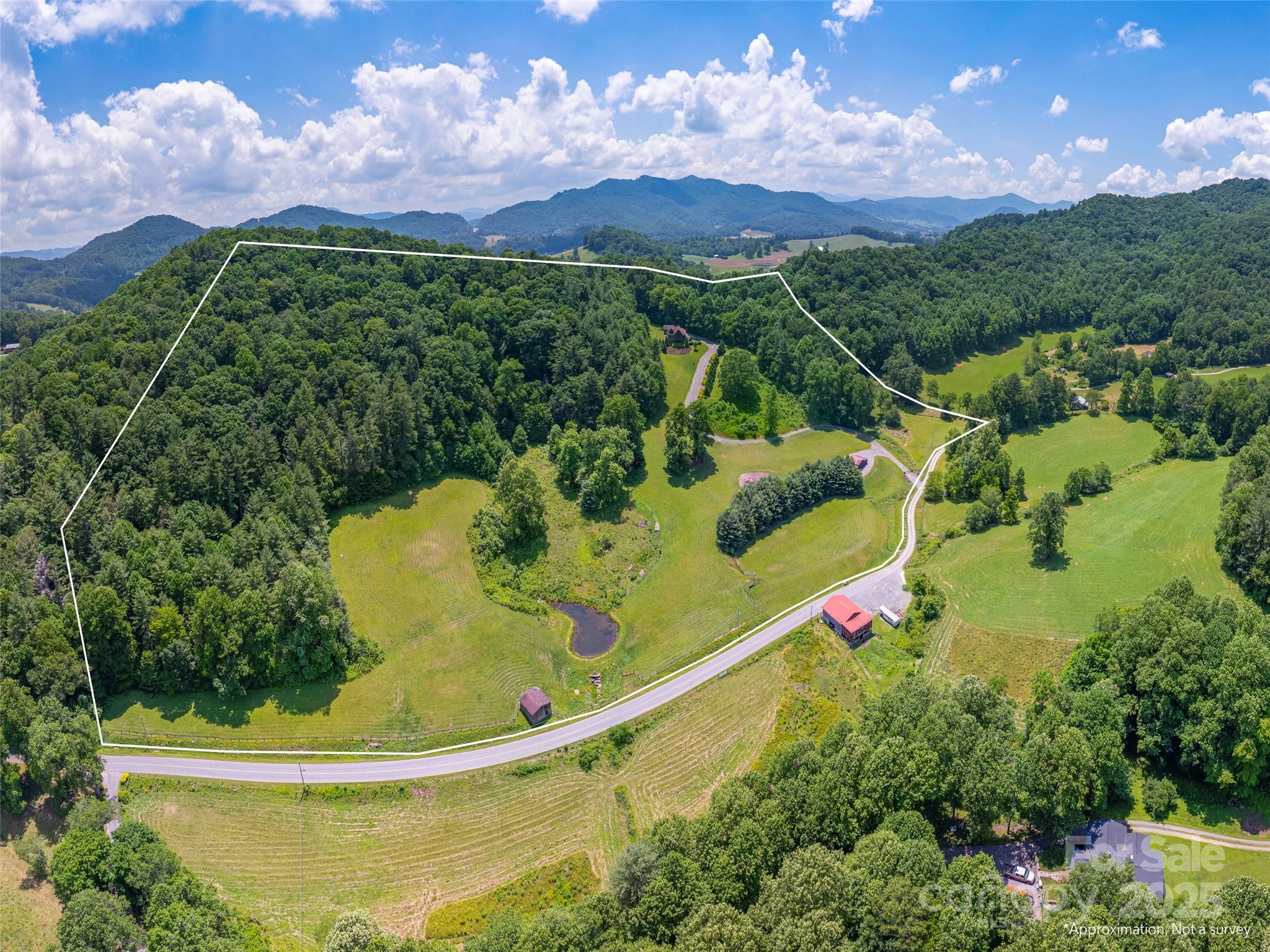 477 Jenkins Road Waynesville, NC 28785 - Photo 2 of 48