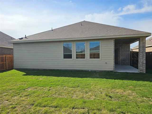 $2,095 | 2410 Bold Venture Drive, Forney, TX 75126