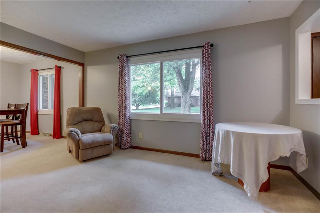 782 Valley Way Road Greenwood, IN 46142 - Photo 7 of 38 Gallery Image 7