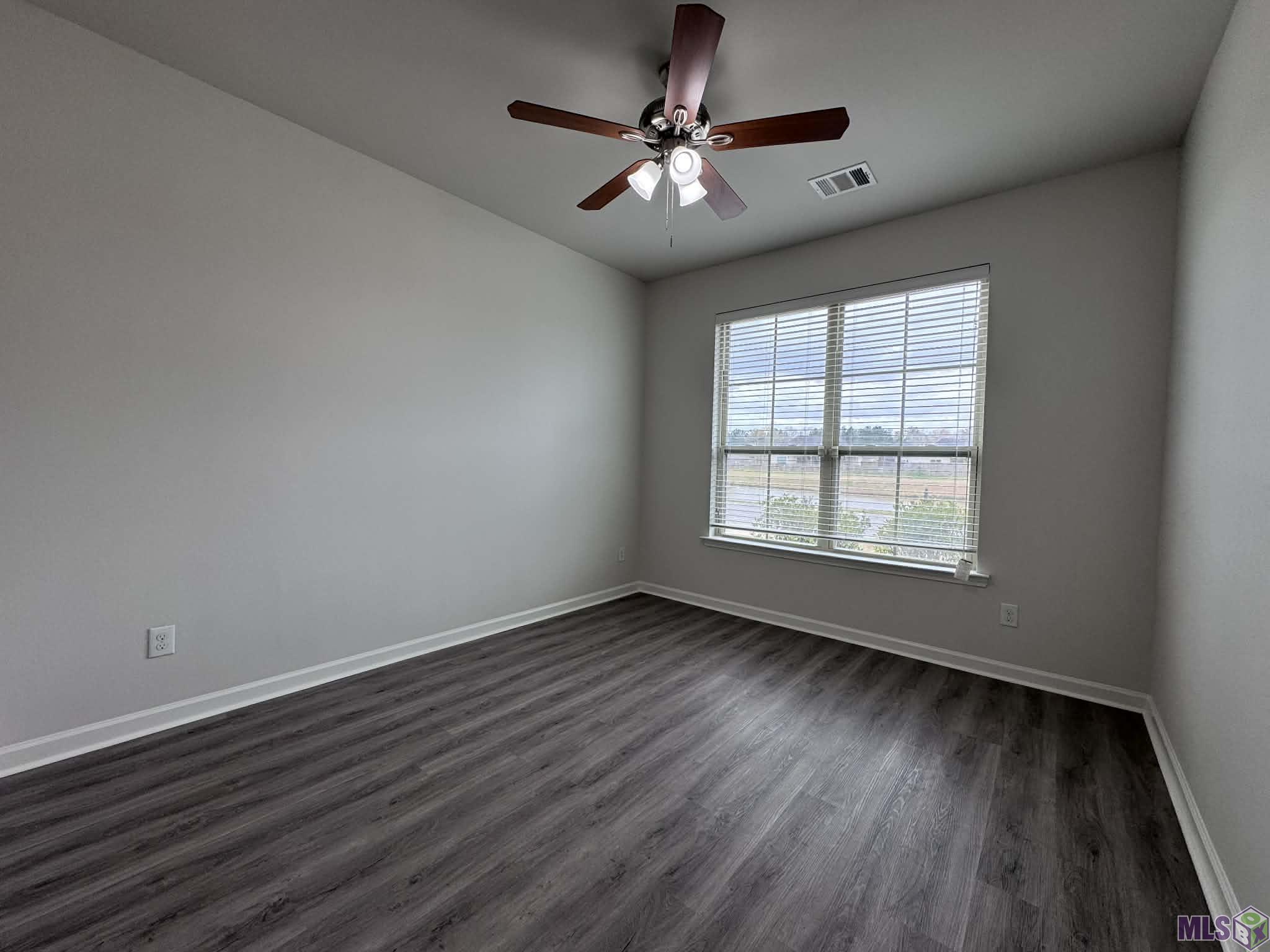 10777 Dodger Drive Denham Springs, LA 70726 - Photo 12 of 15 Gallery Image 12