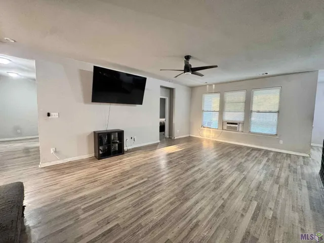 $245,000 | 10777 Dodger Drive, Denham Springs, LA 70726