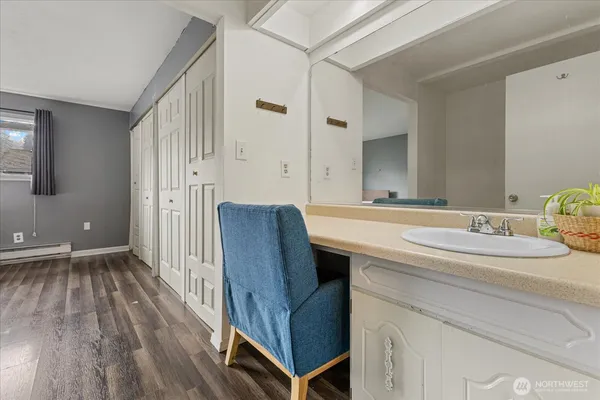 $285,000 | 1016 9th Street Southeast, Unit 7, Puyallup, WA 98372