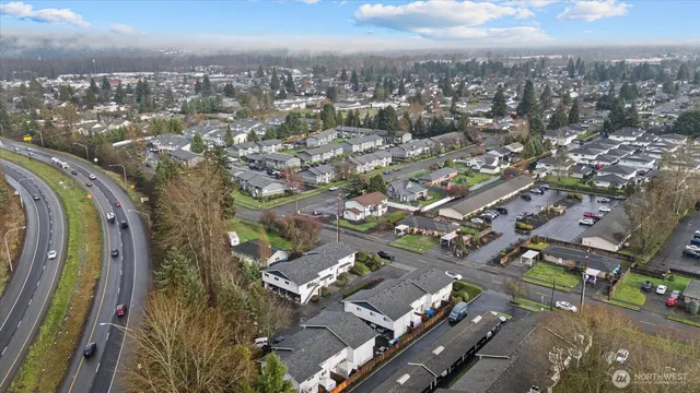 $295,000 | 1016 9th Street Southeast, Unit 7, Puyallup, WA 98372