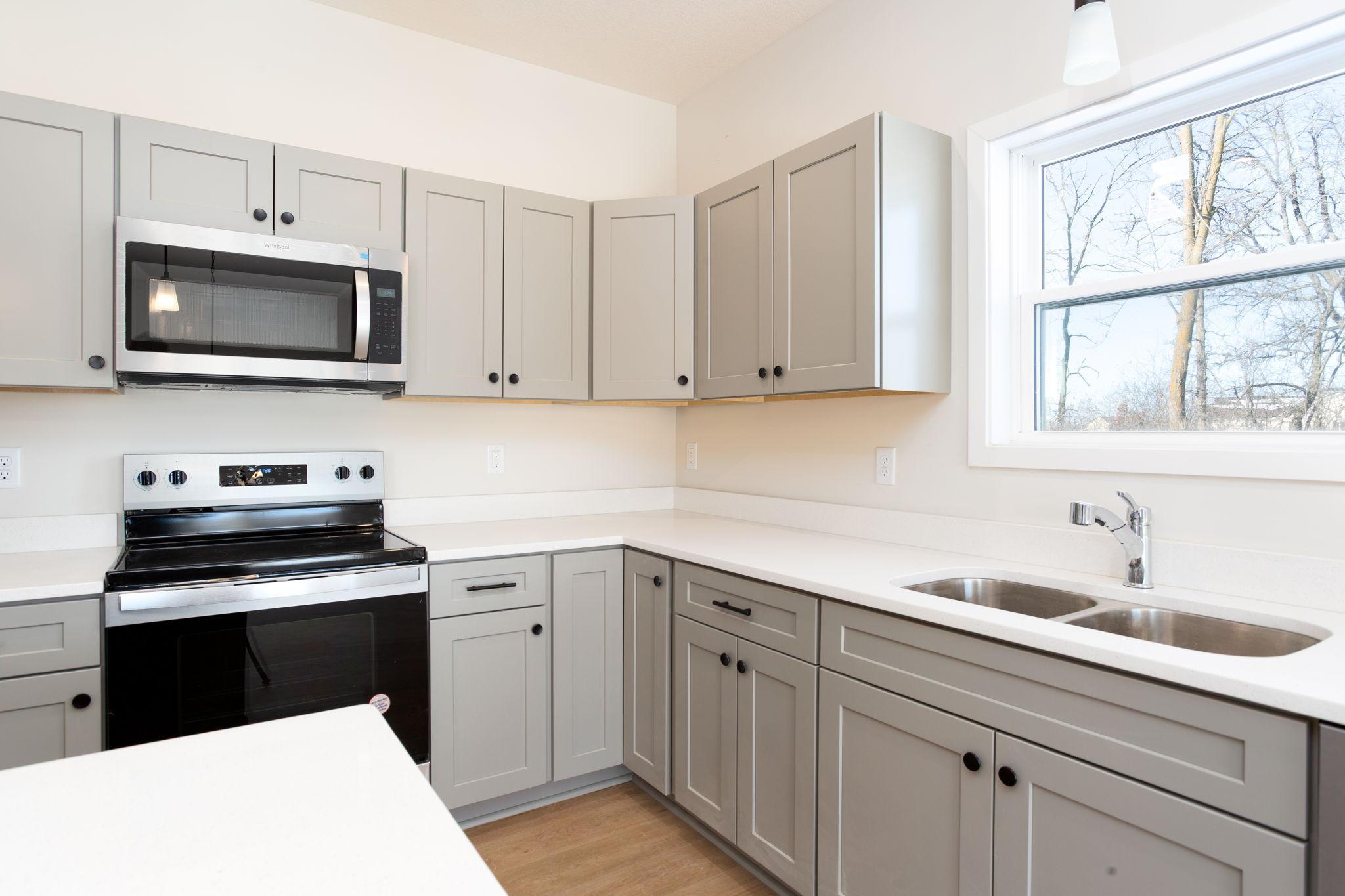 263 Eagle Ridge Drive Roberts, WI 54023 - Photo 6 of 19