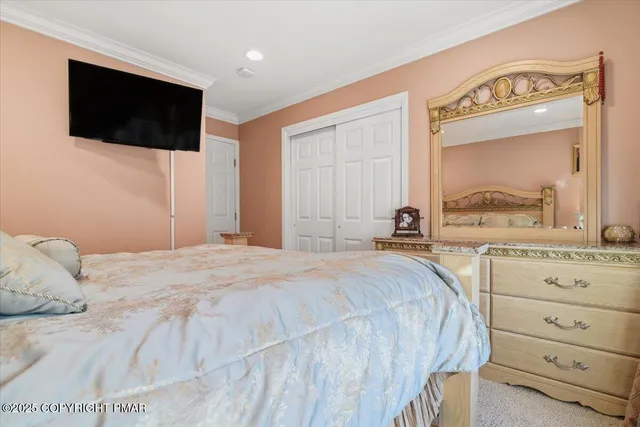 $699,000 | 5123 Hemlock Lane, Tamiment, PA 18371