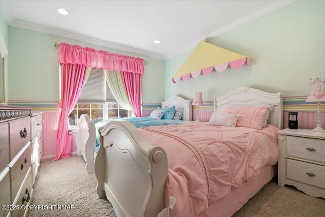 $699,000 | 5123 Hemlock Lane, Tamiment, PA 18371