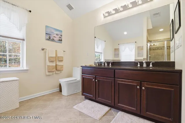 $699,000 | 5123 Hemlock Lane, Tamiment, PA 18371