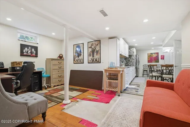 $699,000 | 5123 Hemlock Lane, Tamiment, PA 18371