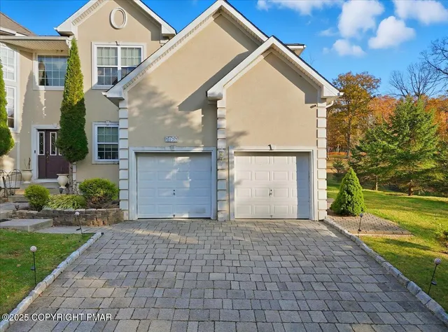 $699,000 | 5123 Hemlock Lane, Tamiment, PA 18371