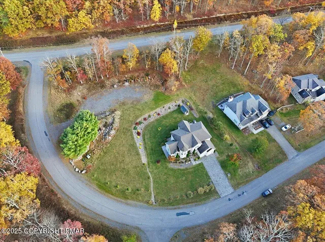 $699,000 | 5123 Hemlock Lane, Tamiment, PA 18371