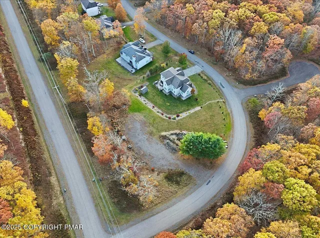 $699,000 | 5123 Hemlock Lane, Tamiment, PA 18371