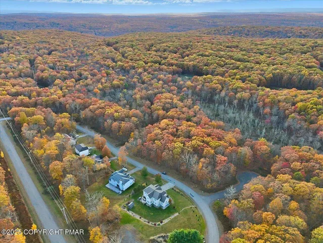 $699,000 | 5123 Hemlock Lane, Tamiment, PA 18371