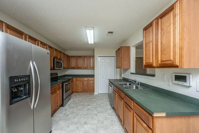 $430,000 | 444 Jamestown Drive, Summerville, SC 29486