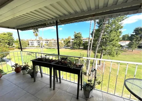 $2,600 | 2390 Via Mariposa West, Unit 3C, Laguna Woods, CA 92637