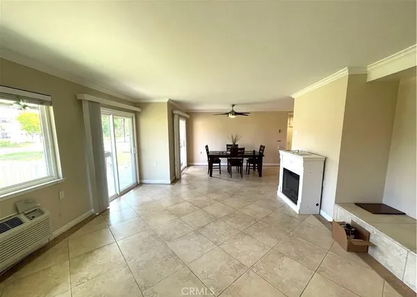 $2,600 | 2390 Via Mariposa West, Unit 3C, Laguna Woods, CA 92637