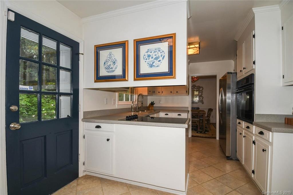 3027 Goneaway Road Charlotte, NC 28210 - Photo 13 of 32 Gallery Image 13