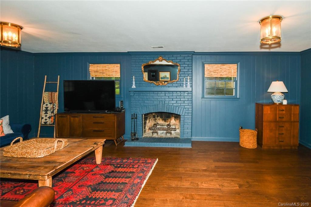 3027 Goneaway Road Charlotte, NC 28210 - Photo 16 of 32 Gallery Image 16