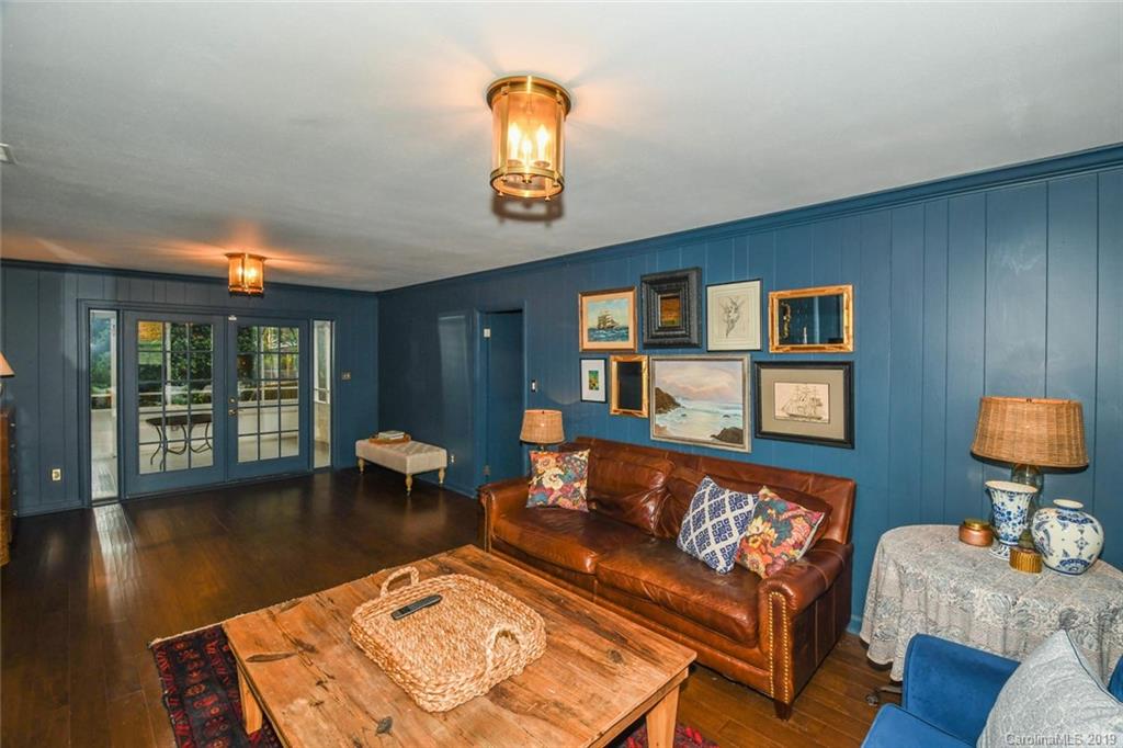 3027 Goneaway Road Charlotte, NC 28210 - Photo 17 of 32 Gallery Image 17