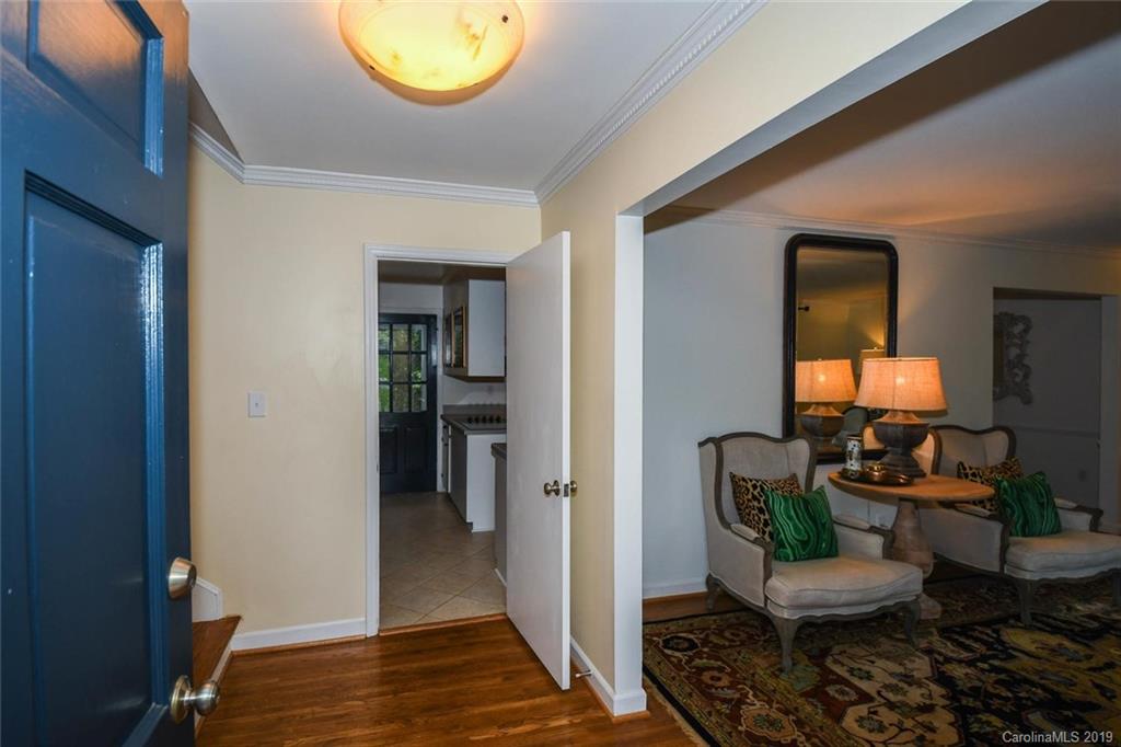 3027 Goneaway Road Charlotte, NC 28210 - Photo 5 of 32 Gallery Image 5