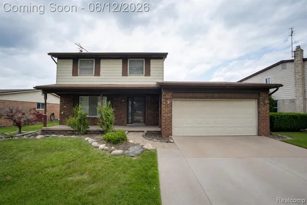 $349,900 | 5061 Temple Drive, Sterling Heights, MI 48310