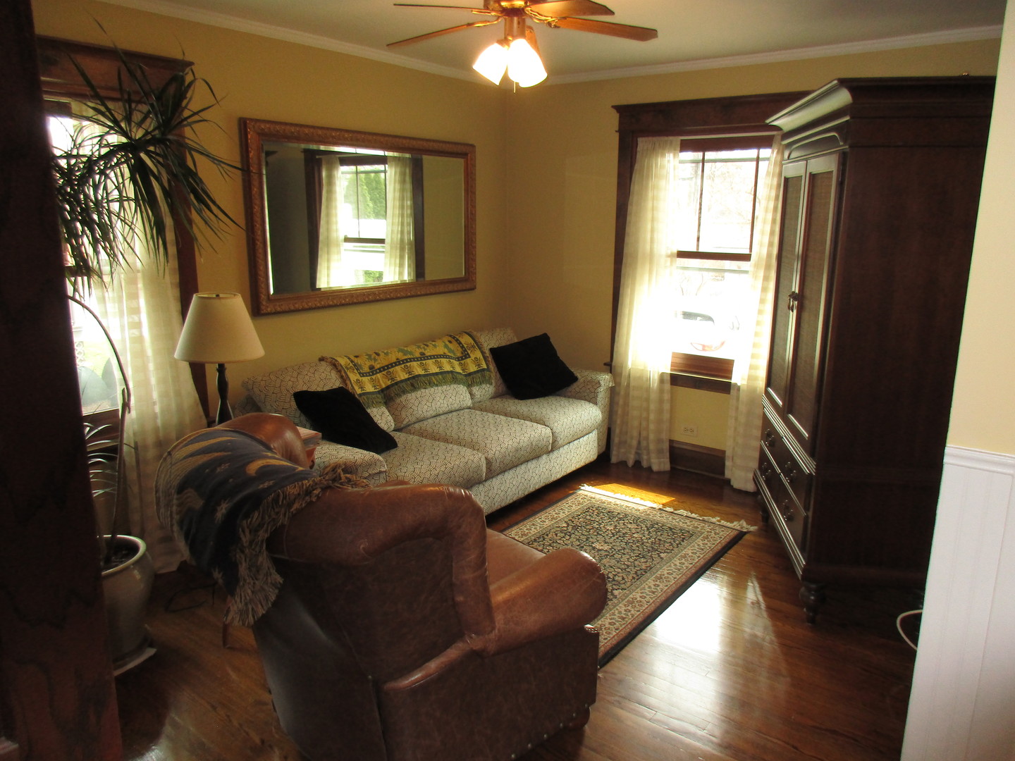 317 Shenstone Road Riverside, IL 60546 - Photo 8 of 21 a living room with furniture and a window