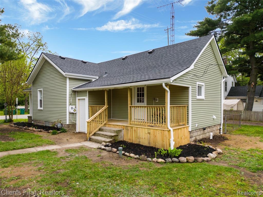 6360 Denton Road Belleville, MI 48111 - Photo 3 of 41