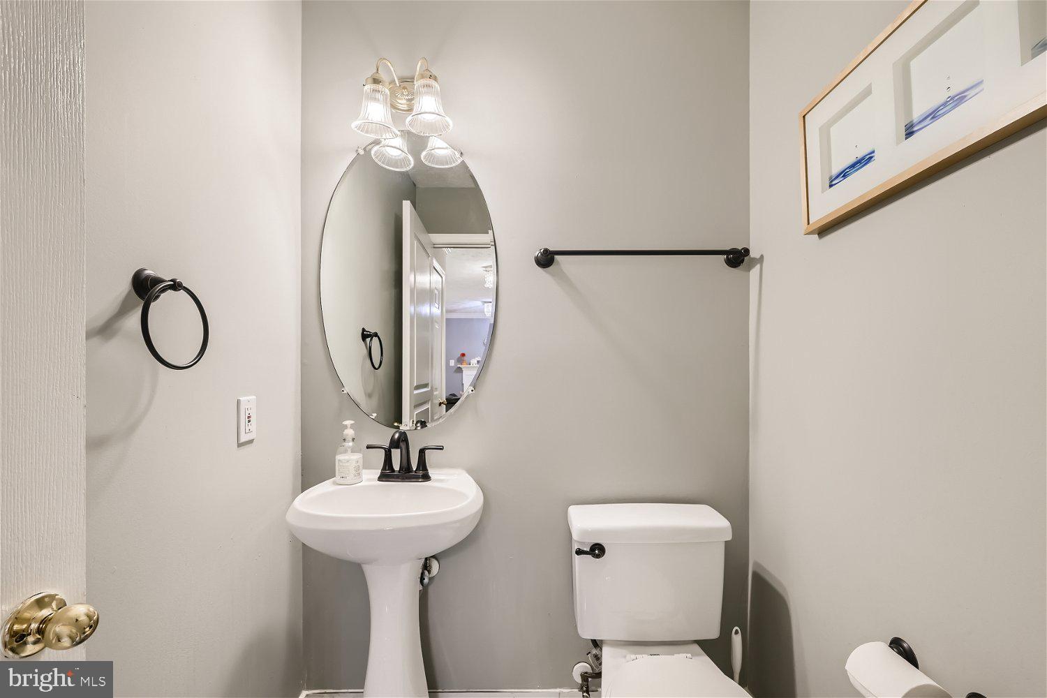 9236 Stream View Lane Laurel, MD 20723 - Photo 16 of 33