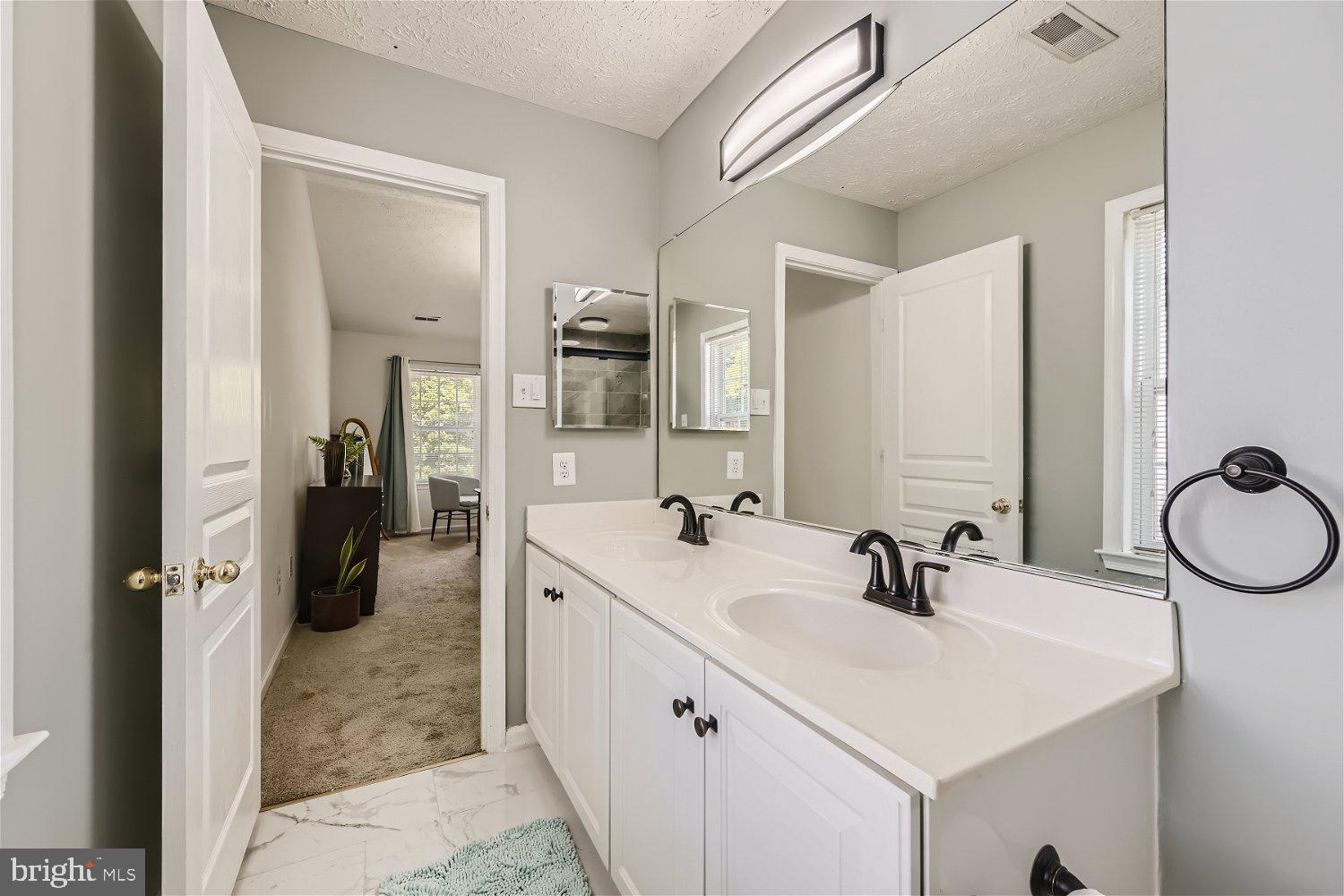 9236 Stream View Lane Laurel, MD 20723 - Photo 19 of 33