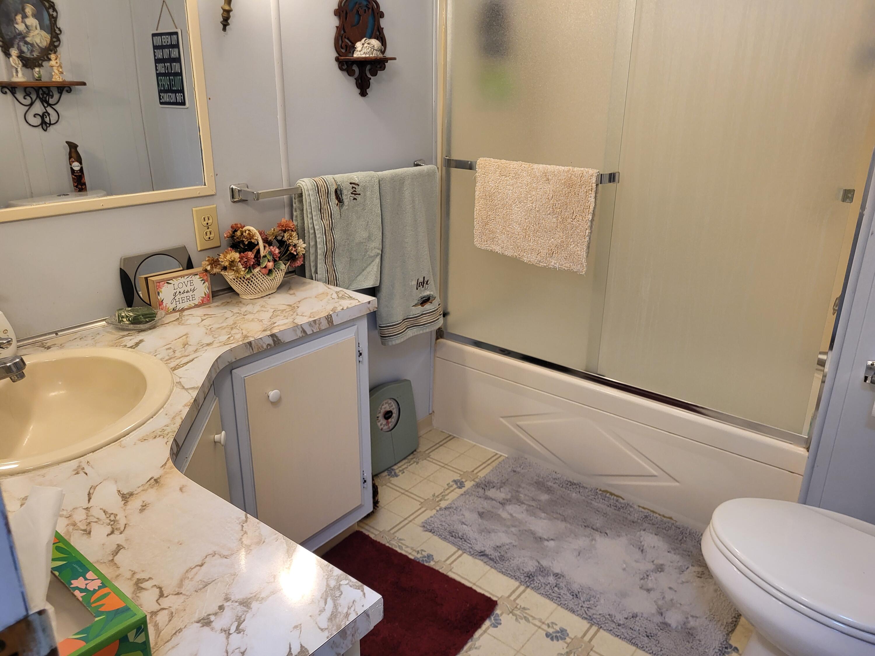 1241 Dowell Road, Unit 57 Grants Pass, OR 97527 - Photo 14 of 16 20240925_111609