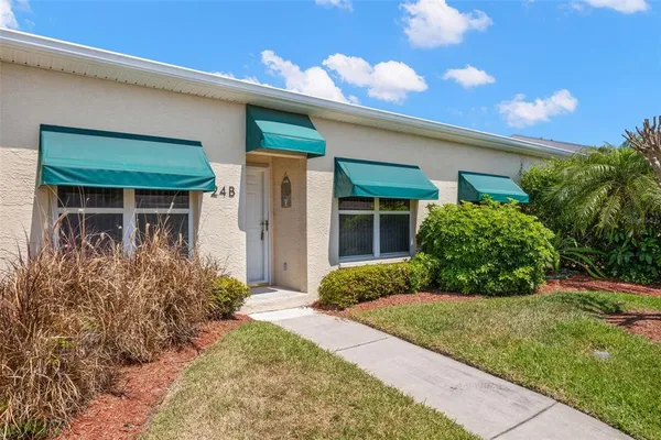 $330,000 | 6600 100th Way North, Unit 24B, Seminole, FL 33772